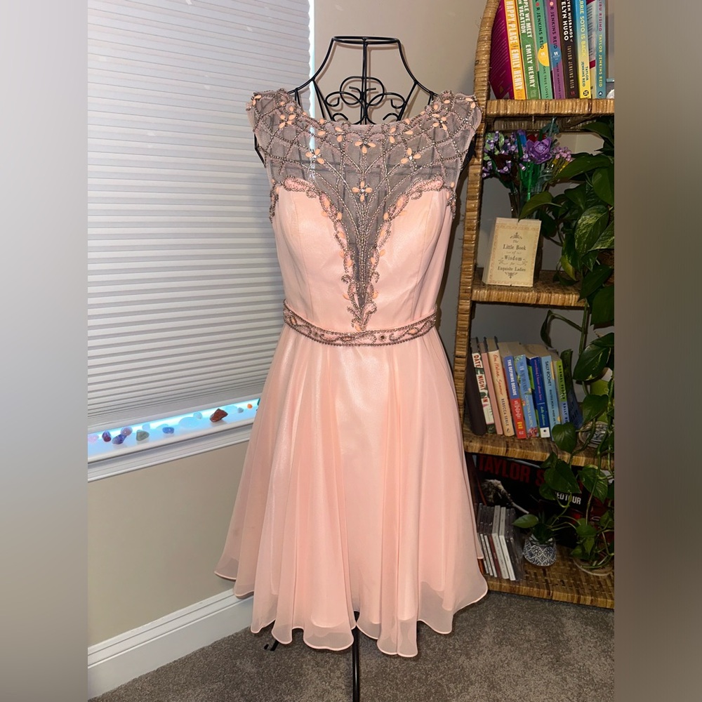dave and johnny blush beaded homecoming dress size 5/6